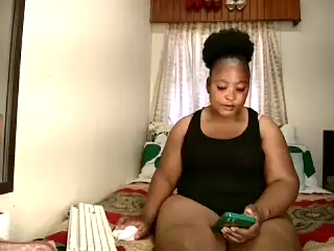 Snapshot of pussy4pornx chatting on 01.30.25 pussy4pornx online show from 01.30.25