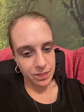 Snapshot of LadyChantale chatting on 02.01.25 LadyChantale online show from 02.01.25