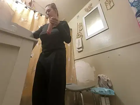 Snowbunnycake 131 online show from 03.20.26