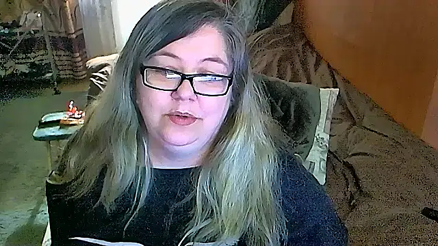 Snapshot of sex2 chatting on 02.21.25 sex2 online show from 02.21.25