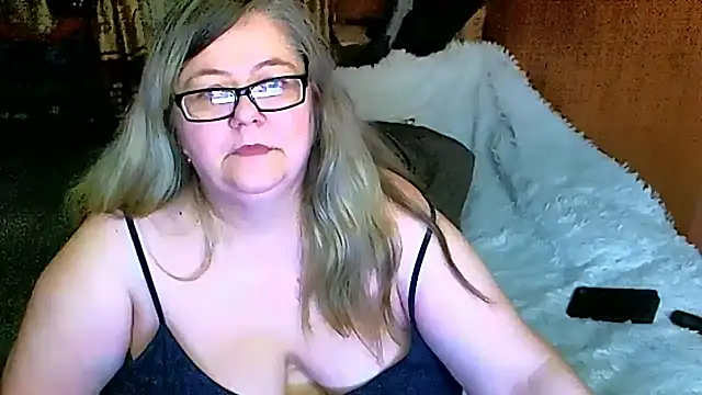 Snapshot of sex2 chatting on 03.11.25 sex2 online show from 03.11.25