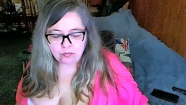 Snapshot of sex2 chatting on 03.13.25 sex2 online show from 03.13.25