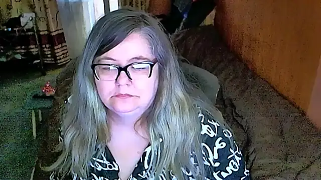 Snapshot of sex2 chatting on 03.15.25 sex2 online show from 03.15.25