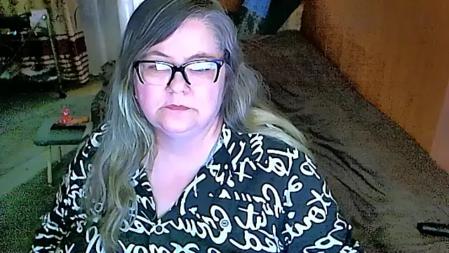 Snapshot of sex2 chatting on 03.21.25 sex2 online show from 03.21.25