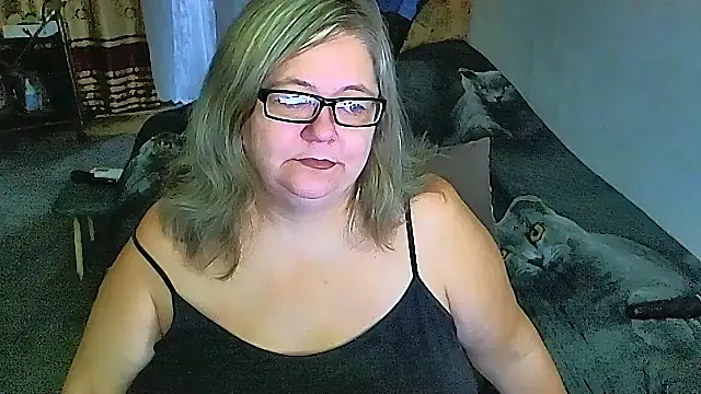 Snapshot of sex2 chatting on 10.02.25 sex2 online show from 10.02.25