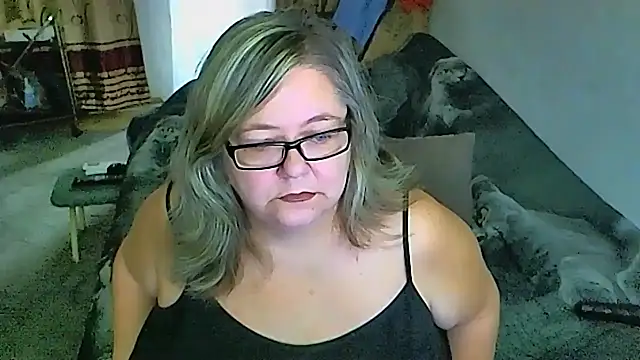 Snapshot of sex2 chatting on 10.07.25 sex2 online show from 10.07.25