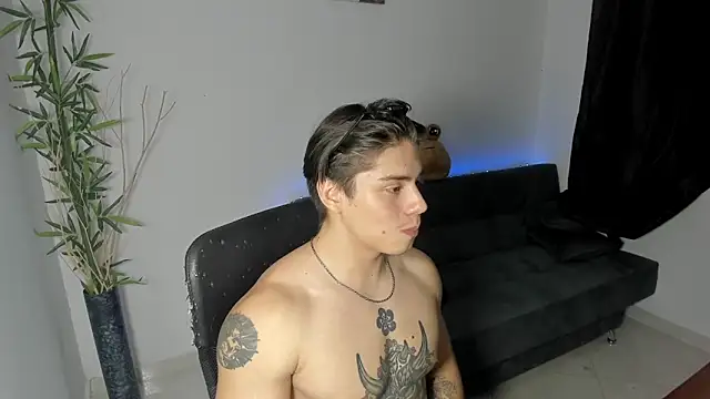 Giordano Russo online show from 12.28.24