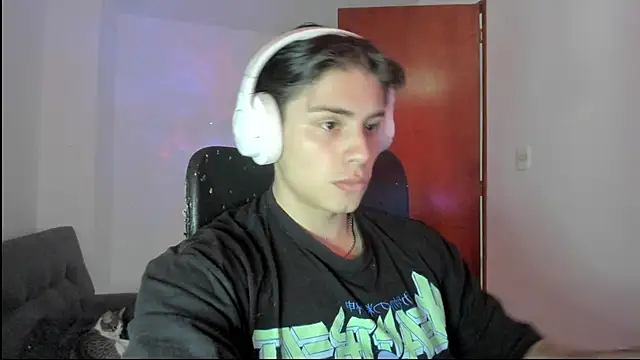 Giordano Russo online show from 09.09.25