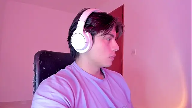 Giordano Russo online show from 10.29.25