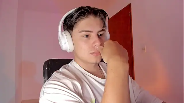 Snapshot of Giordano_Russo chatting on 01.09.26 Giordano Russo online show from 01.09.26