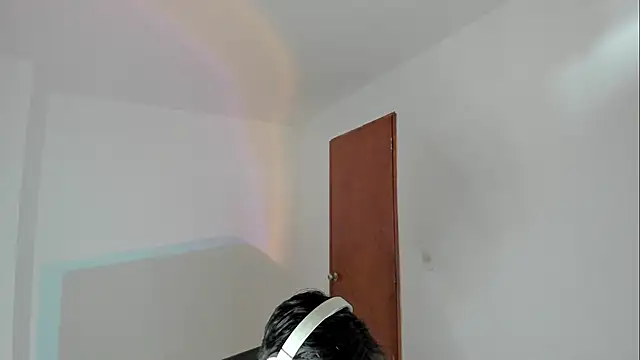 Snapshot of Giordano_Russo chatting on 02.13.26 Giordano Russo online show from 02.13.26