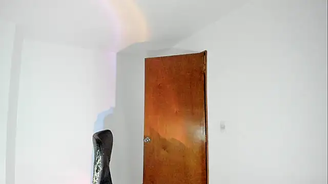 Snapshot of Giordano_Russo chatting on 02.24.26 Giordano Russo online show from 02.24.26