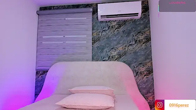  kaarla  online show from 11.19.25