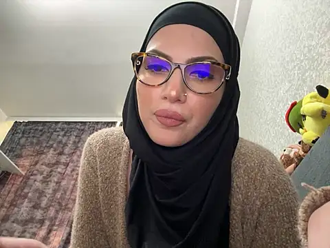 GumusGuray online show from 02.28.25