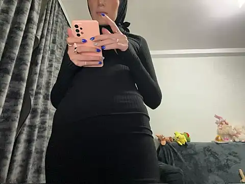 GumusGuray online show from 03.13.25