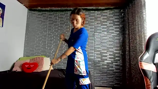 Ginger Sweetty online show from 03.12.26