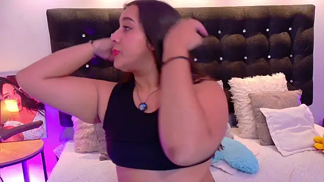 ValenScott1 online show from 11.17.25