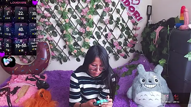 MidoriQuiinn online show from 01.27.25