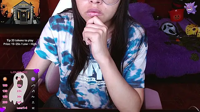 MidoriQuiinn online show from 10.28.25