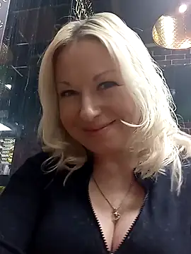 Arina smiles online show from 01.31.25