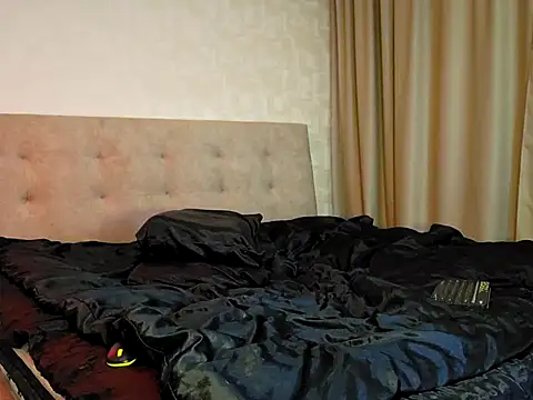 -Yummybabes- online show from 12.05.25