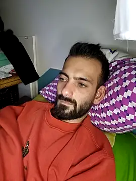 Snapshot of Drkats chatting on 10.25.25 Drkats online show from 10.25.25