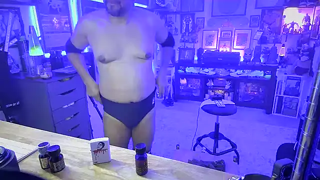 Snapshot of Briefs_bud chatting on 02.16.25 Briefs bud online show from 02.16.25