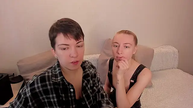 Snapshot of secret_dreams__ chatting on 12.07.24 secret dreams online show from 12.07.24