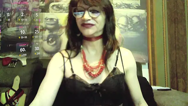 Snapshot of TheBlackWtch chatting on 02.02.26 TheBlackWtch online show from 02.02.26