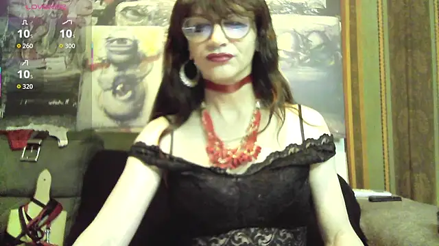 Snapshot of TheBlackWtch chatting on 02.10.26 TheBlackWtch online show from 02.10.26