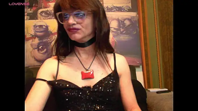 Snapshot of TheBlackWtch chatting on 04.04.26 TheBlackWtch online show from 04.04.26