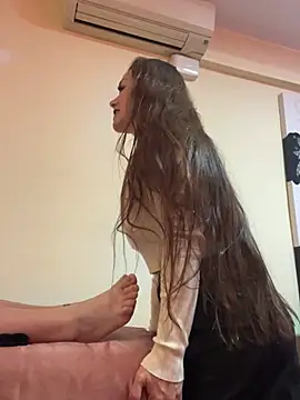 Snapshot of angelitasexy81 chatting on 02.13.25 angelitasexy81 online show from 02.13.25