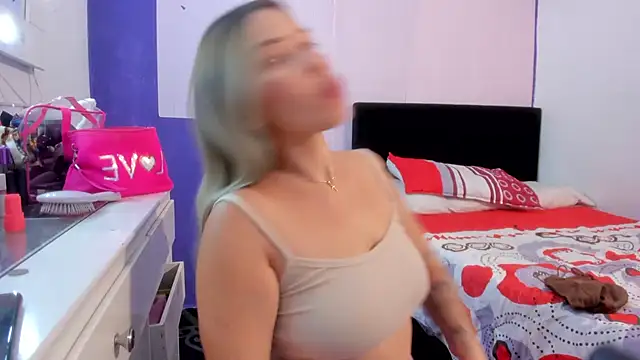 Byanca Winklar online show from 09.13.25