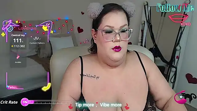 GiannaMorrys online show from 11.11.25