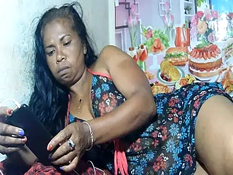 Hyncam online show from 03.08.25