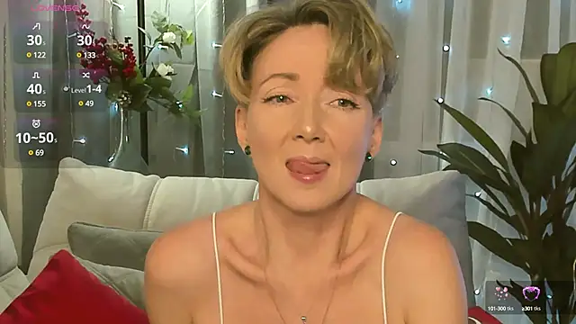 AkexandraFix online show from 12.22.24