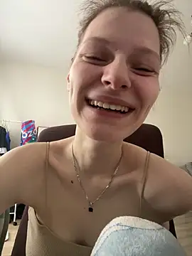 MaryHiggins online show from 02.12.25