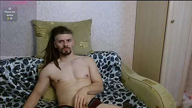 Aestheticguy101 online show from 11.24.25