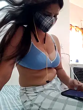 Ipsita-bold online show from 04.28.26