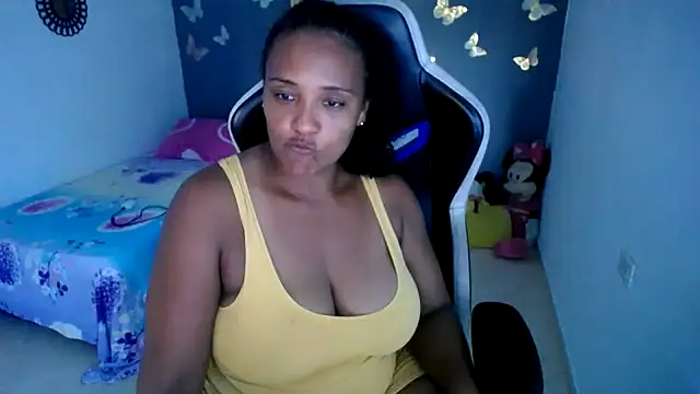 Snapshot of marysol83 chatting on 05.24.26 marysol83 online show from 05.24.26