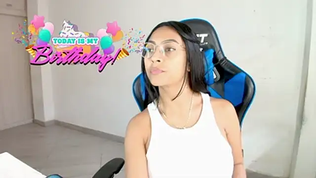 Snapshot of sophiax-x chatting on 02.12.26 sophiax-x online show from 02.12.26