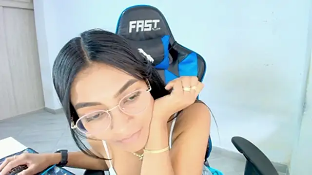 Snapshot of sophiax-x chatting on 02.22.26 sophiax-x online show from 02.22.26