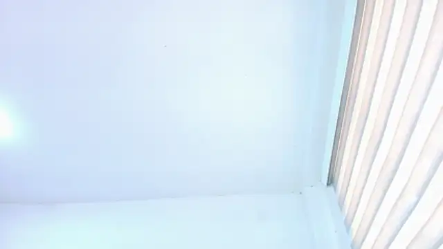 Snapshot of sophiax-x chatting on 04.18.26 sophiax-x online show from 04.18.26