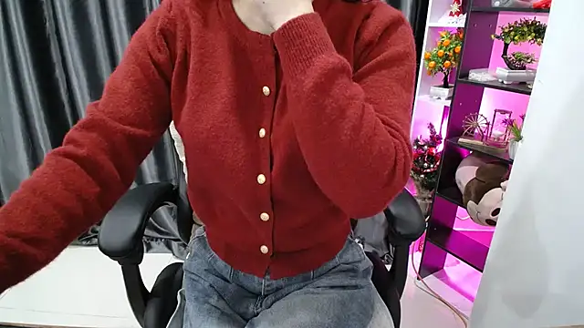 Yuki-yio online show from 02.17.25