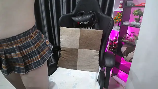 Yuki-yio online show from 03.14.25