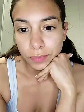 Angelinalombardi  online show from 11.06.25