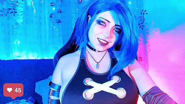 seraphine23 online show from 12.04.24