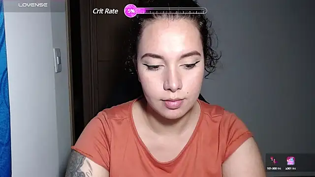 Snapshot of vennus_22 chatting on 02.08.25 vennus 22 online show from 02.08.25