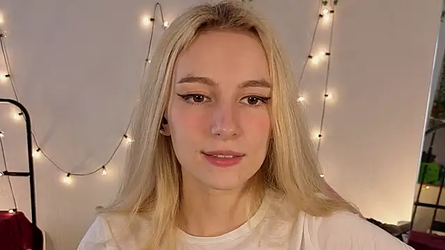 berrry girl online show from 07.11.26