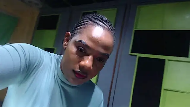 SexyAssDivaxxx online show from 01.26.25